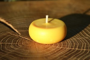 FLOATING SOY CANDLE (1) (1) (1)