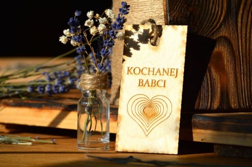 PREZENT DLA BABCI