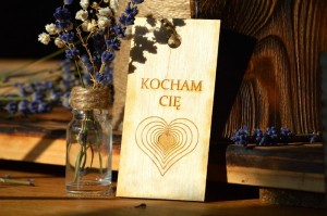 KOCHAM CIĘ | Drewniana zawieszka