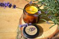 Naturalna Świeczka z Wosku Pszczelego z Lawendą i Drewnianym Knotem 60ml